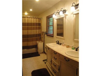 Master Bath/Spa.