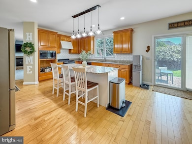 1 Summerhill Ct, Columbus, NJ 08022 - photo 5