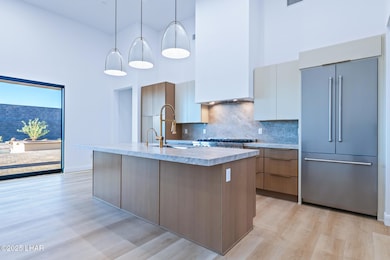 Trinity APX, 9033-17