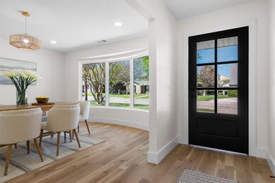 6134 Glennox Ln, Dallas, TX 75214 - photo 2