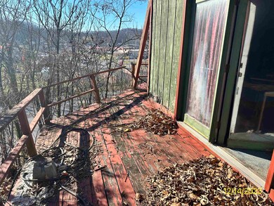 35 Limeberger Creek Rd, Poca, WV 25159 - photo 4