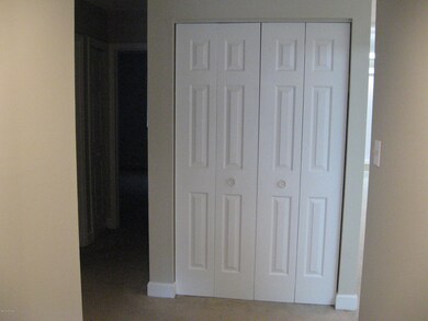 200 Santree Dr unit E9, Williamston, NC 27892 - photo 3