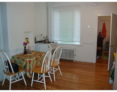 344 Hanover St unit 348, Boston, MA 02113 - photo 5