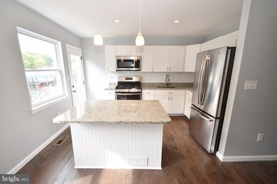 754 Seawall Rd, Essex, MD 21221 - photo 2