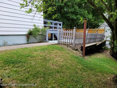 316 N Everett Ave, Scranton, PA 18504 - photo 5