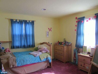 203 Hoyt Place, Wallingford, PA 19086 - photo 7