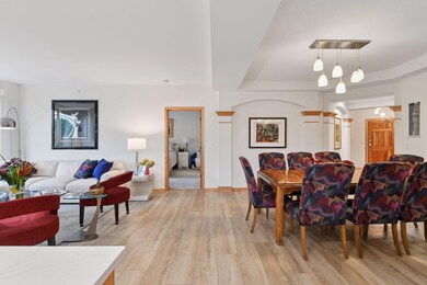 11484 Fairfield Rd W unit 301, Hopkins, MN 55305 - photo 7