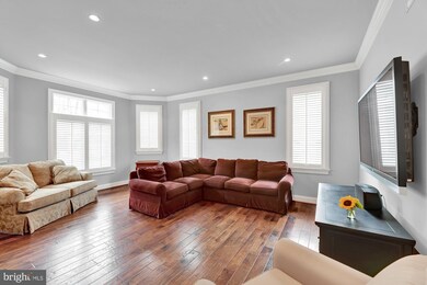 9811 Anvil Ct, Perry Hall, MD 21128 - photo 4