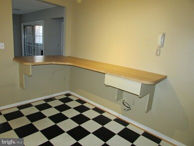 13 Friendswood Ct unit A, Baltimore, MD 21209 - photo 7