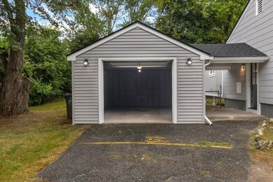 5 Rondeau Rd, Bellingham, MA 02019 - photo 5