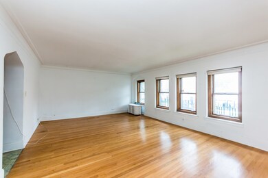 6140 N Mozart St, Chicago, IL 60659 - photo 4