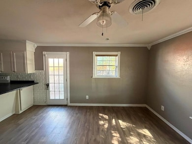 2106 N Beaver St, Guymon, OK 73942 - photo 7