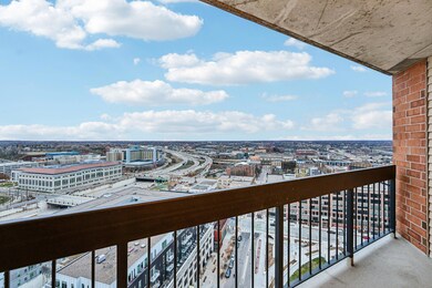 The Pointe unit R2409, Saint Paul, MN 55101 - photo 2