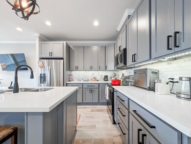 1012 Melneeka Ln, Houston, TX 77091 - photo 3