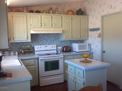 New flat cooktop stove
