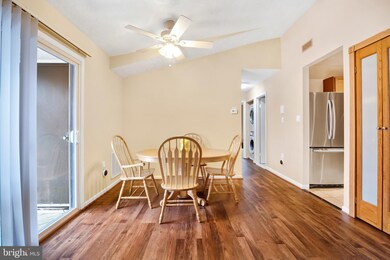 1110 Castle Harbour Way unit 3A, Glen Burnie, MD 21060 - photo 5