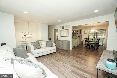 212 Briarwood Rd, West Berlin, NJ 08091 - photo 6