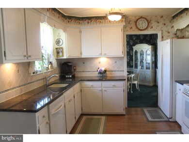 9 W Kennedy Dr, Clementon, NJ 08021 - photo 4