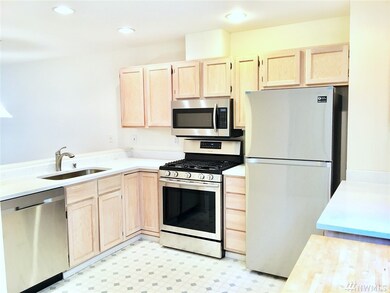 19523 Firlands Way N unit A5, Shoreline, WA 98133 - photo 2