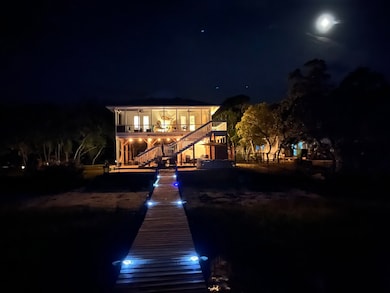 203 & 201 Harbor Cir, Alligator Point, FL 32346 - photo 4