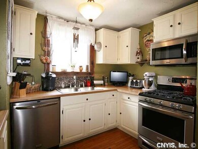 Kitchen. Newer Frigidaire Gallery appliances. Butc
