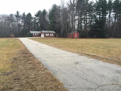 685 Salmon Falls Rd, Rochester, NH 03868 - photo 2