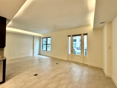 2303 Mid St Ln unit 108, Houston, TX 77027 - photo 4