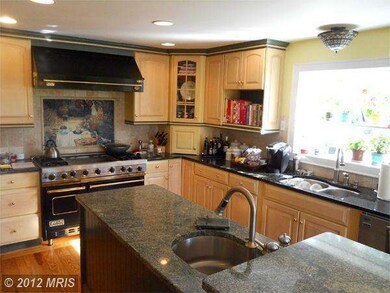 8580 Springs Dr, Warrenton, VA 20186 - photo 2