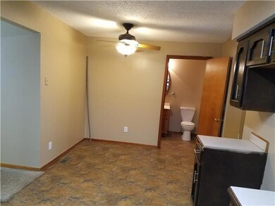 311 NW 16th St, Blue Springs, MO 64015 - photo 7