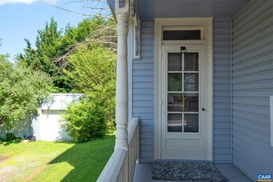 105 Trenary St, Staunton, VA 24401 - photo 4