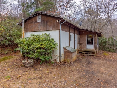 950 Lyle Downs Rd, Franklin, NC 28734 - photo 2