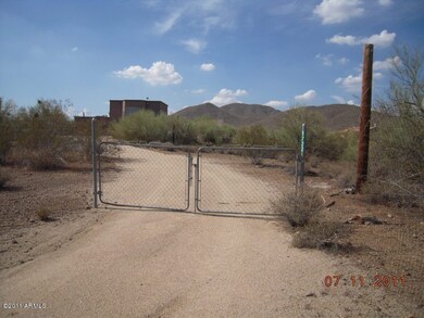 Private drive to property