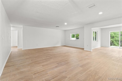 2587 W Cacti Ct, Citrus Springs, FL 34434 - photo 5