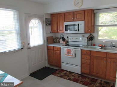 311 David Cir, Downingtown, PA 19335 - photo 4