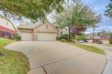 111 E Spindle Tree Cir, Spring, TX 77382 - photo 2