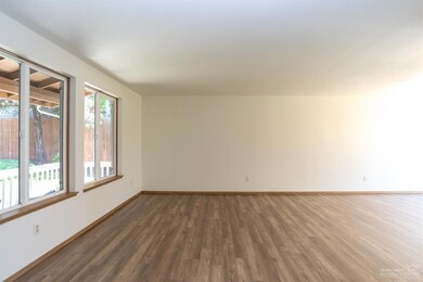 20325 Sonata Way, Bend, OR 97702 - photo 7