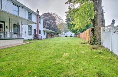 224 Center St, Jim Thorpe, PA 18229 - photo 6