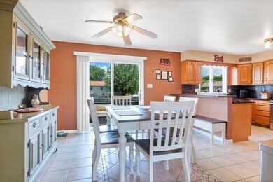 701 N Robin Ct, Griffith, IN 46319 - photo 7