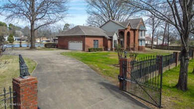 7851 Sylvan Lane