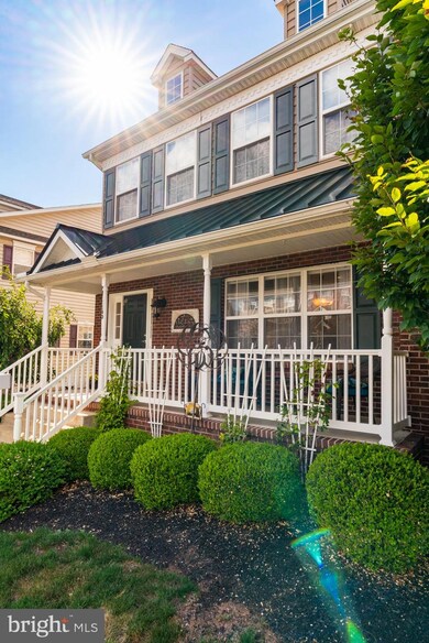 2140 Danville Dr, Pennsburg, PA 18073 - photo 2