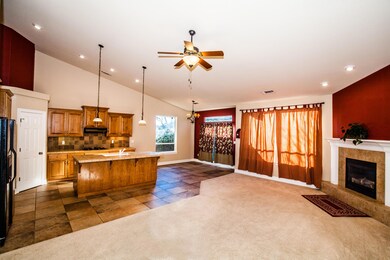 2561 Warm Spring Ln, Redding, CA 96003 - photo 6