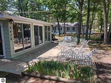 5438 E 9th St, Au Gres, MI 48703 - photo 3