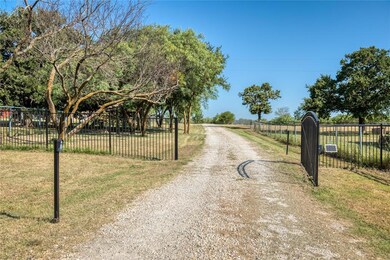 755 Young Bend Rd, Brock, TX 76087 - photo 6
