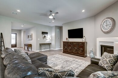 2529 Austin Trail, Friendswood, TX 77546 - photo 4