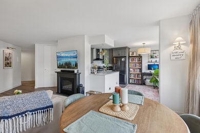 The Galaxy Towers unit 21-H, Guttenberg, NJ 07093 - photo 3