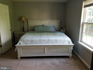 1216 Heathfield Rd, Sykesville, MD 21784 - photo 5