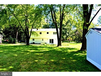 9 Meadowview Dr, East Windsor, NJ 08512 - photo 4