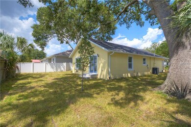 1369 Pennsylvania Ave, Clearwater, FL 33755 - photo 5