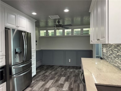 Kitchen & Dining Area
