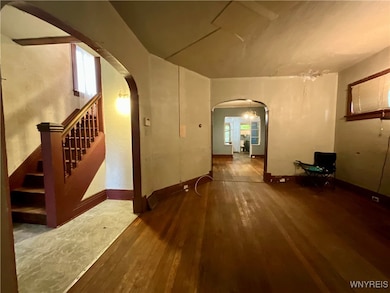 32 Lafayette Ave, Buffalo, NY 14213 - photo 2